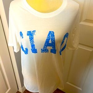 NWOT CIAO White T Shirt